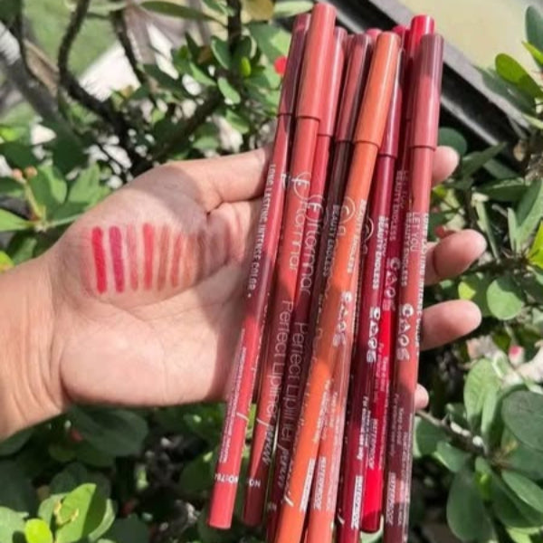 Set of 12 Flormar lip liners with creamy texture – perfect for defining lips with rich, bold shades.
